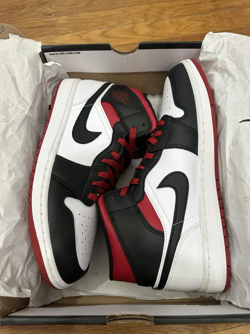 *New with Defects* Jordan 1 Mid Men White Black Red (DQ8426-106) Size 11.5